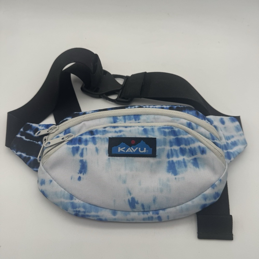 KAVU Spectator Belt Bag Fanny Pack Waist Pack Multi Color Clouds Lightweight